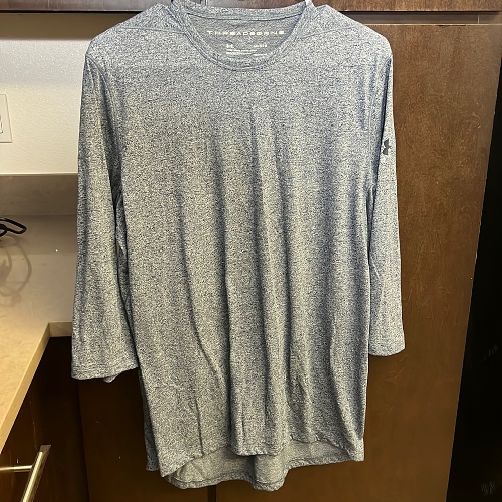 Under Armour Tshirt